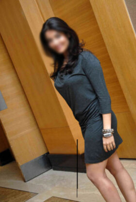Simran Hot Oberoi